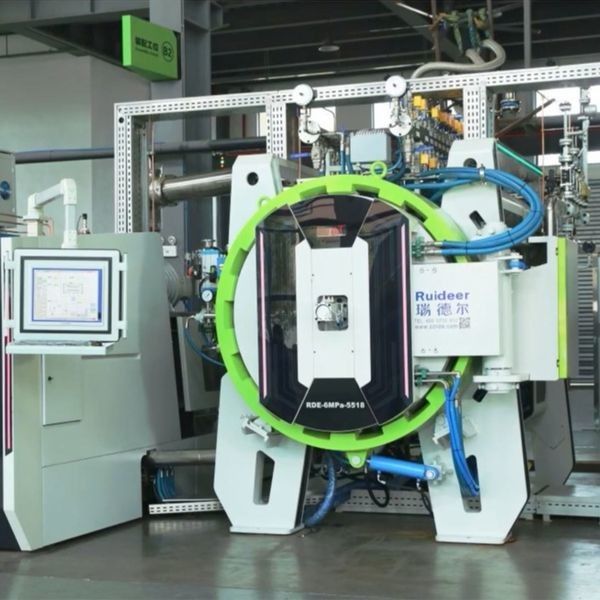 Forno a vácuo para aplicações de temperatura 1200-2500°C Temperatura de projeto Sistema de controle PLC ou PC